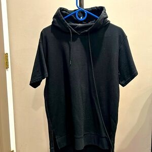 Short sleeve hoodie